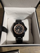 Gucci Dive YA136213 Stainless Steel Black Dial Men’s Luxury Quartz Watch, used.