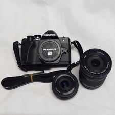 OLYMPUS E M10 Mark III Double Zoom Kit
