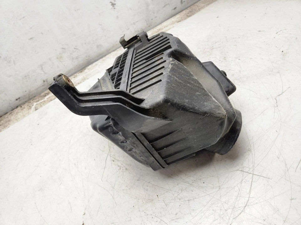 Filtro de aire Honda Accord 2003-2005 3,0 L OEM 17211RCAA00 Foto 3 de 4