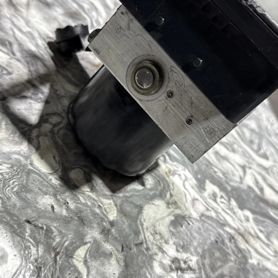 BMW 3 Series E46 330ci Coupe Automatic ABS Pump DSC CONTROL MODULE - Image 4 of 4