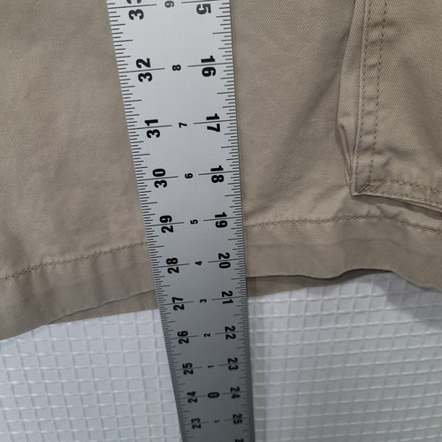 Vintage EUC Men's Size 42 ST. JOHN'S BAY Beige 100% Cotton Cargo Shorts - Picture 7 of 20