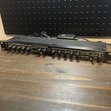Alesis 3630 Compressor RMS/Peak Dual Channel ...