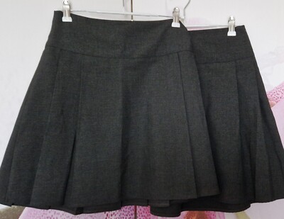 Mädchen neu gebraucht Schule 2x Paket Uniform grau Röcke 11/12 Jahre 