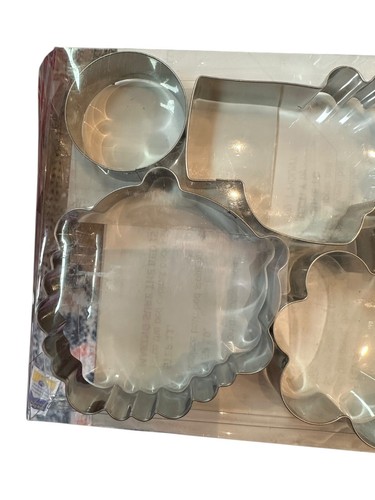 Set Of 8 Cookie Cutter Kingdom Stainless Steel Cookie Cutters St. Patricks Day - Picture 8 of 9