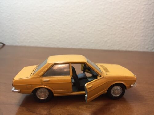 Schuco Modell, Diecast, Audi 80, #301610, scale 1:43, Made in Germany