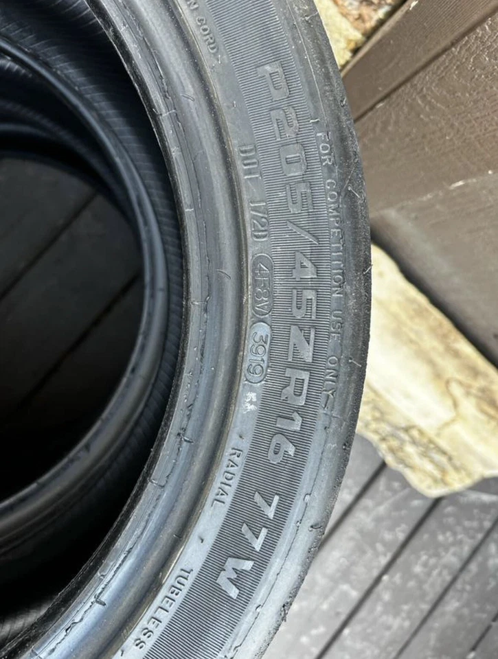 Neumático(s) HOOSIER DOT Road Race/Auto-x 205/45 ZR16 A7 Foto 3 de 3