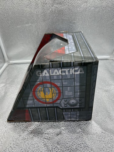 Battlestar Galactica Titanium Series Die-Cast Spaceship - RARE Large Model - Picture 2 of 5