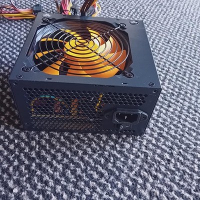 PC Netzteil Seasonic 550W, FSP 350W, HP Z240 400W, Colors iT 400W, SL500G 500W