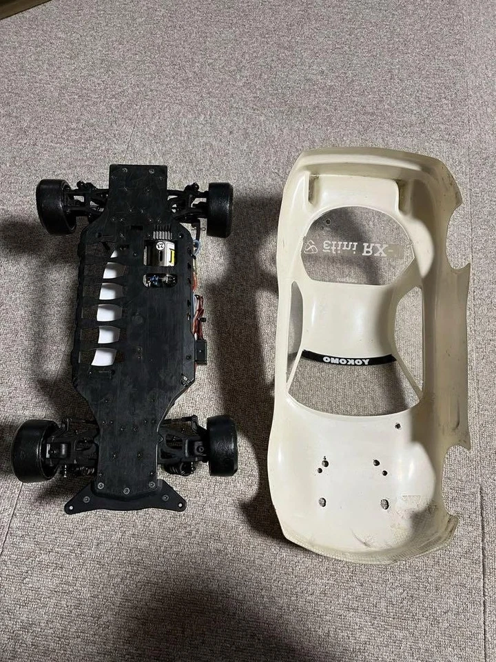 Yokomo Rx-7 Drift Rc Car Body Working Condition 1/10 Scale Clear Radio Control - Image 4 of 4