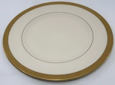 Syracuse China, Old Ivory, BRACELET Ivory w/Gold Trim, Dinner Plate, 9 3/4"