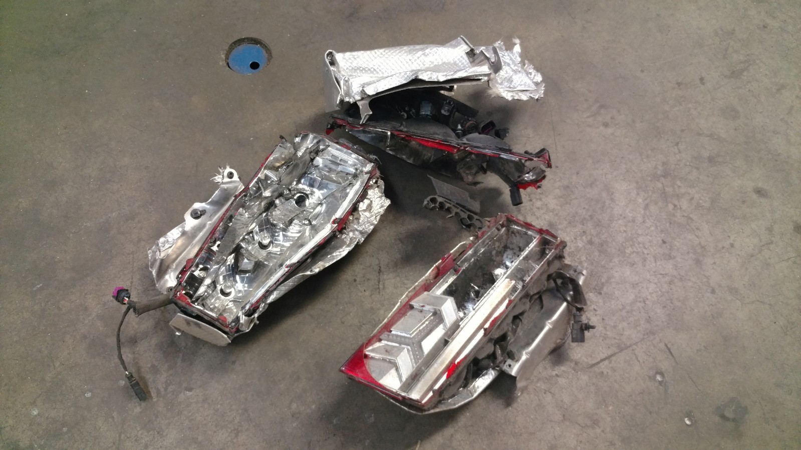 LAMBORGHINI GALLARDO LP560 3 TAIL LIGHT SET OEM 