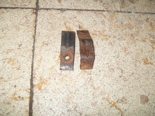 VW Golf 1 Cabrio Karmann Halter für den Wasserkühler