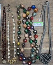 Fashion Jewelry Lot, Lot of 4 Necklaces — Please See Photos     Lot ZP5.nn9