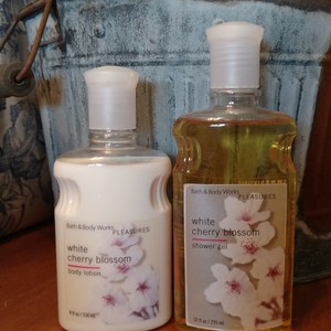Details About Bath Body Works White Cherry Blossom Shower Gel And Body Lotion Unopened Usa
