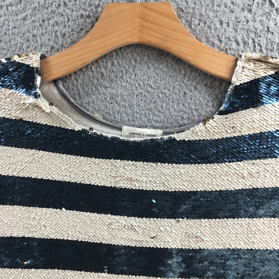 Top Pullover Silence + Noise Lentejuelas Mujer XS Beige Azul Rayas Manga Gorra Foto 3 de 4