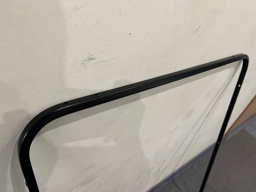 Mercedes G class W463 GENUINE Rear Door Window Frame A4637300030 - Picture 2 of 12