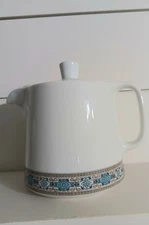 IPA creamer With Lid. Tan Blue Lattice Design Made In Italy 