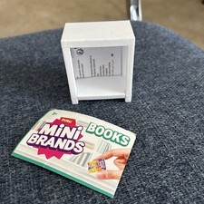 Zuru Mini Brands Books Series1 Book Shelf un assembled  