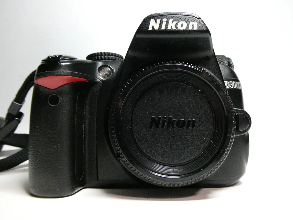 Nikon D3000, photo 3 of 5