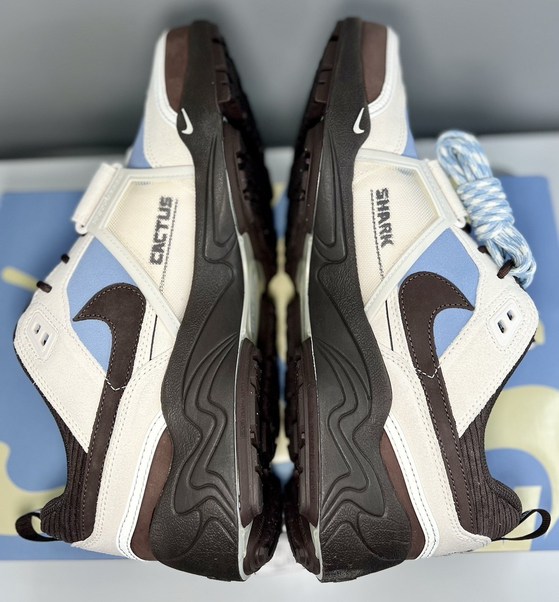 Travis Scott x Nike Zoom Field Jaxx “Leche Blue” | Men's Size 13