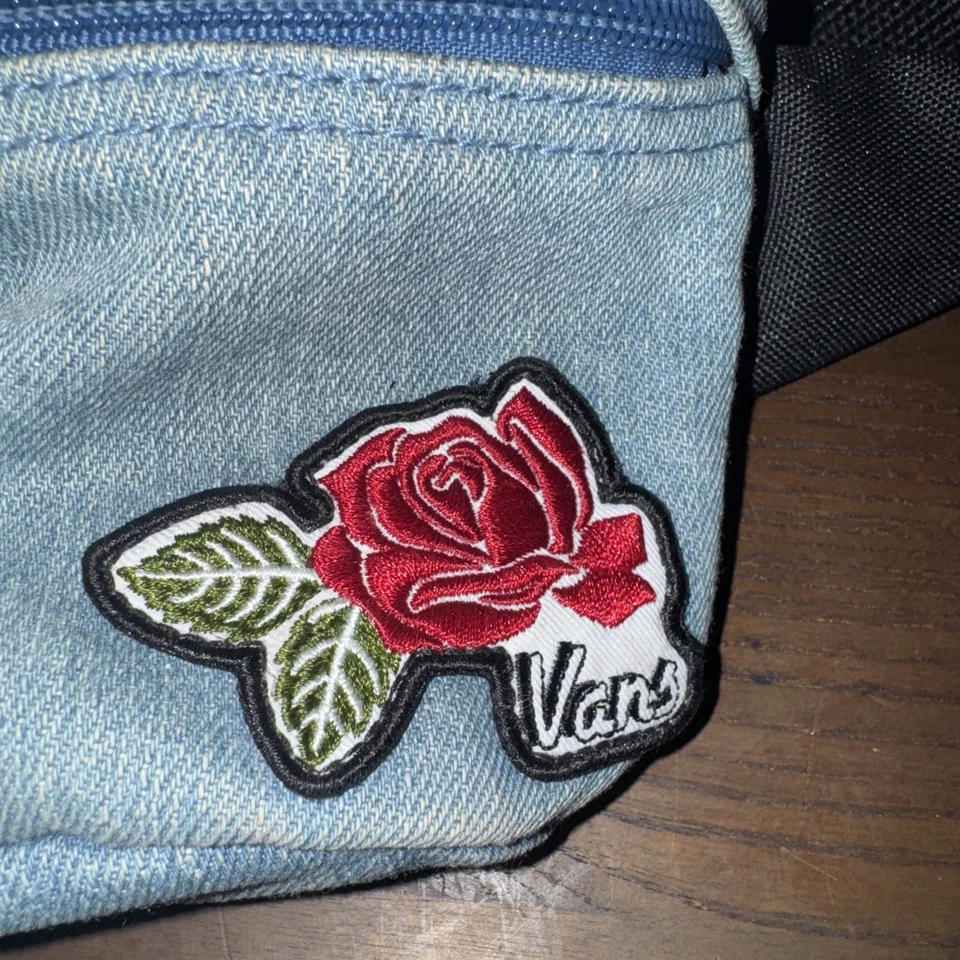 Vans Faded Denim Bum Bag, Waist Bag, Fanny PAC, Travel Festival Holiday - Image 4 of 4