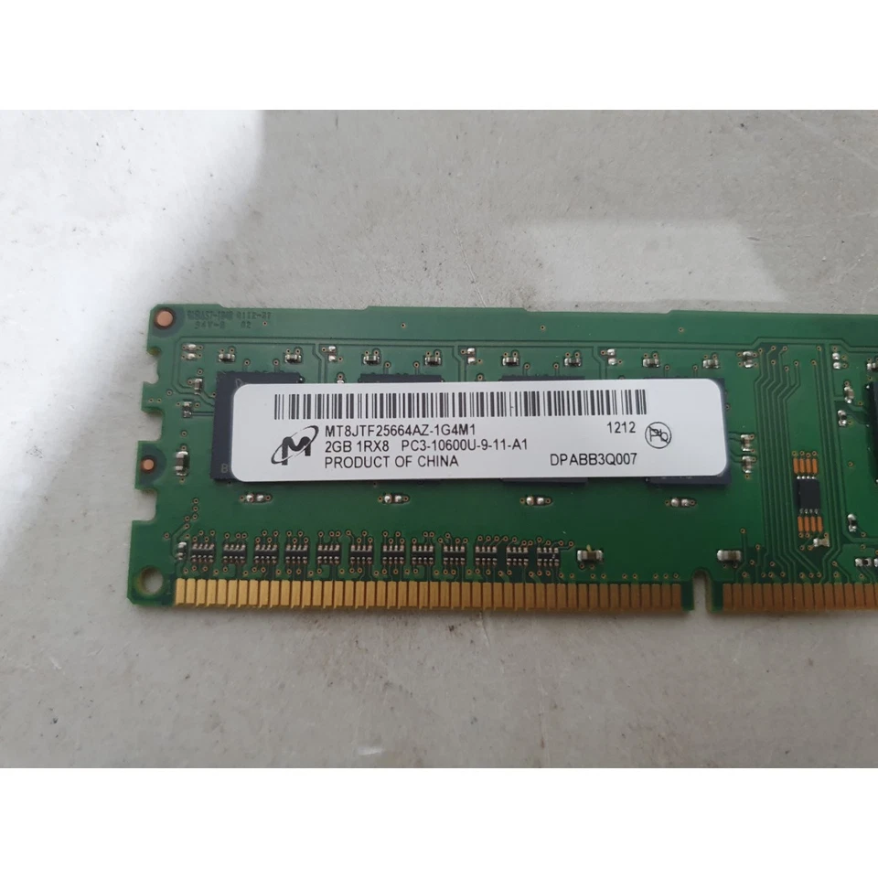 Lot of 2 Micron MT8JTF25664AZ-1G4M1 DDR3 SDRAM 4GB (2x2GB) 1333 MHz DIMM 240-Pin - Image 2 of 4