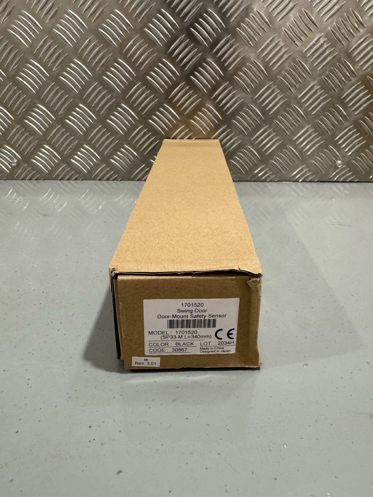 Assa Abloy SP33-M 1701520 Swing Door Mounted Safety Sensor Black Brand New
