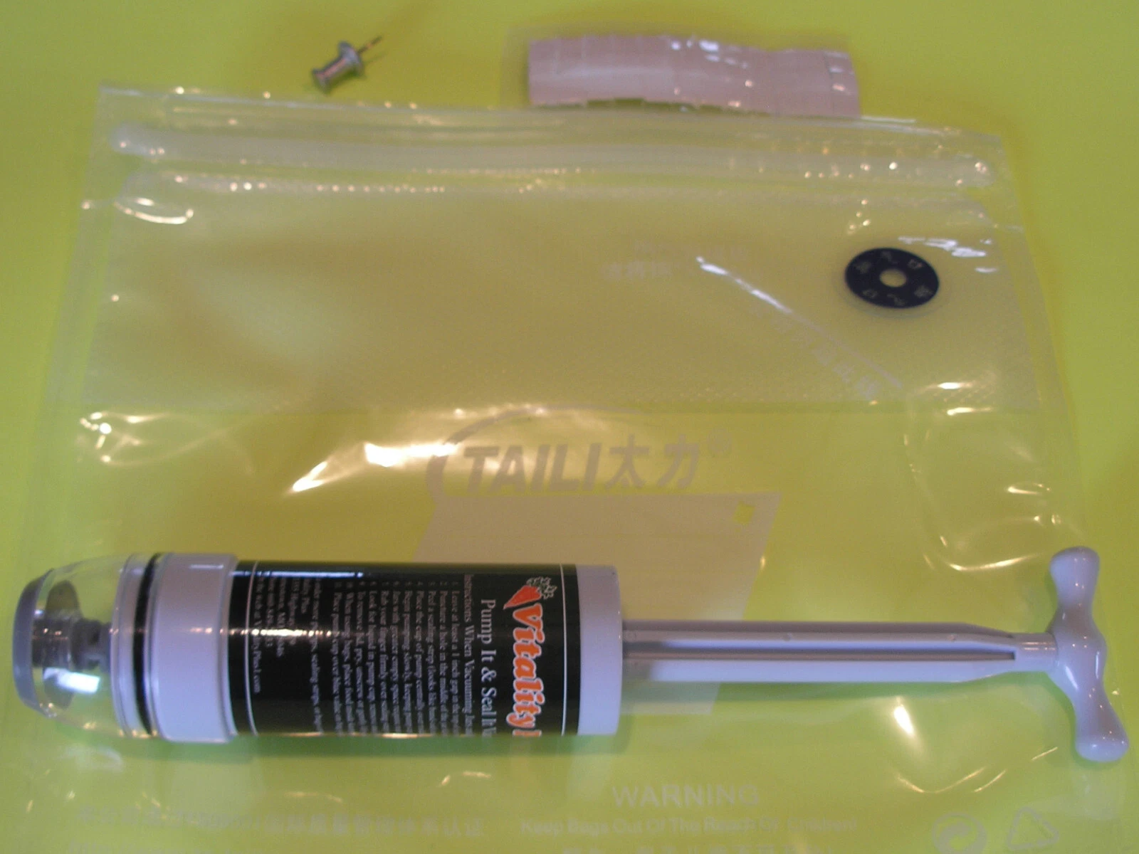 Vitality Plus Pump-It & Seal-It Vacuum Pump - For Food Storage