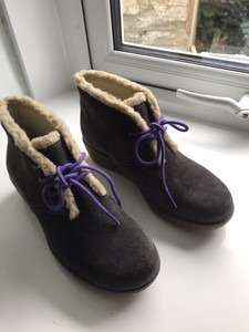 clarks girls boots size 2