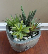 4 Mix Artificial Grass Plastic Succulents Plants Cactus and Agaves