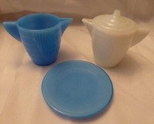 Vintage Akro Agate Glass Toy Blue Pitcher a White Pitcher w/Lid  Blue Plate