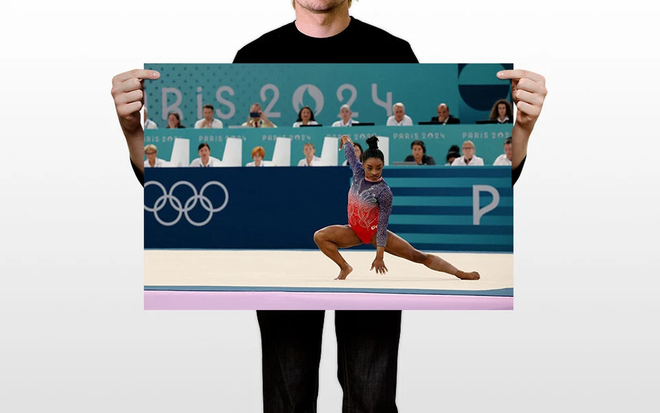 Simone Biles 体操运动员 2024 年夏季游戏体育迷 - 海报 20"x 30" — 第 3/3 张图片