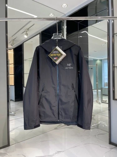 Unisex ARC Beta LT Coat Waterproof Hiking Outdoor Black Travel Jackets - product listing photo