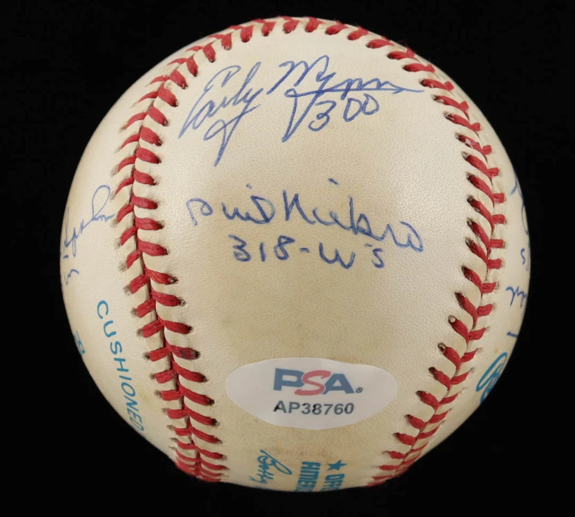 300-win club signed baseball w/6 Ryan, Wynn, Niekro, Sutton, Perry, Spahn PSA - Image 3 of 4