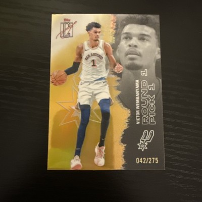 2025-26 Topps Signature Class Victor Wembanyama #55 Gold Chrome /275 Spurs