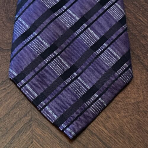 Claiborne Purple Black 100% Silk Men’s Neck Tie Made In China