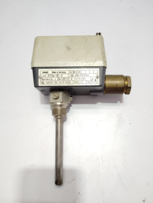JUMO ATHS-SE-2 Surface Mounting Thermostat