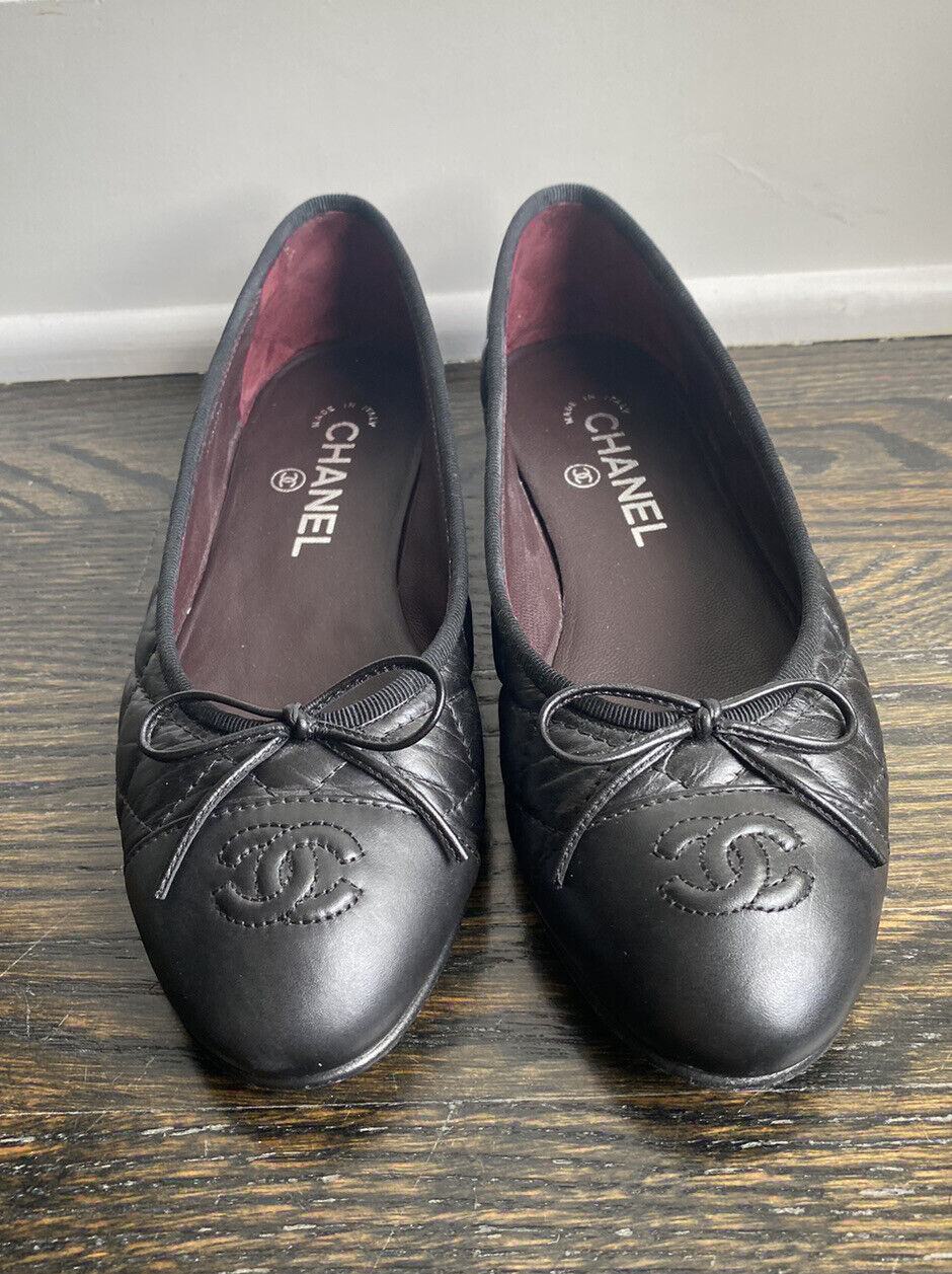 Chanel Black Quilted Leather CC Logo Classic Cap Toe Ballet Shoe Slipper 37 | eBay