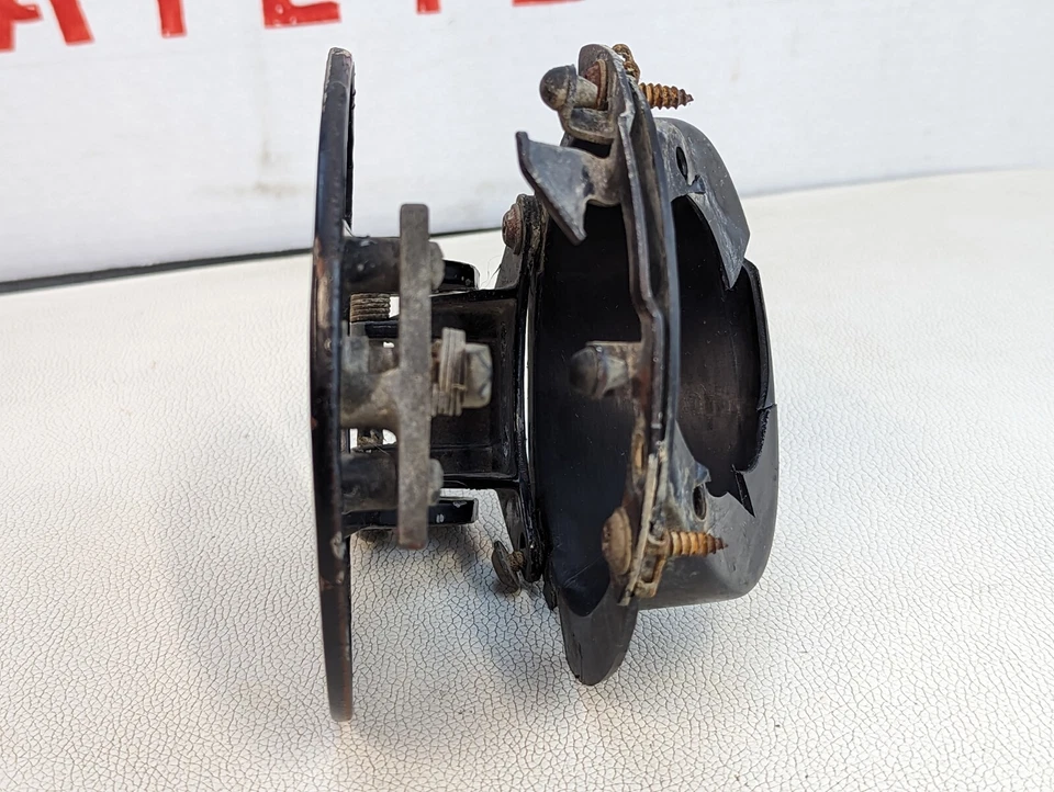 Puerta de combustible Dodge Rampage Plymouth Scamp 4278163 Foto 2 de 4