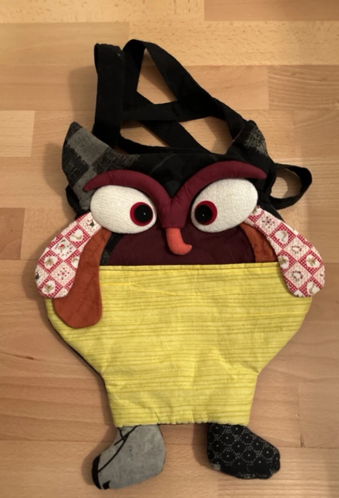 Umhängetasche aus Stoff in Eulen Form