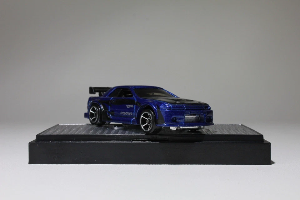 Nissan Skyline GT-R R32 2006 Dropstars "azul oscuro" Foto 3 de 4