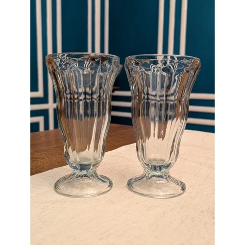 Vintage Anchor Hocking Tall Tulip Ice Cream Sundae Cups – Set of 2