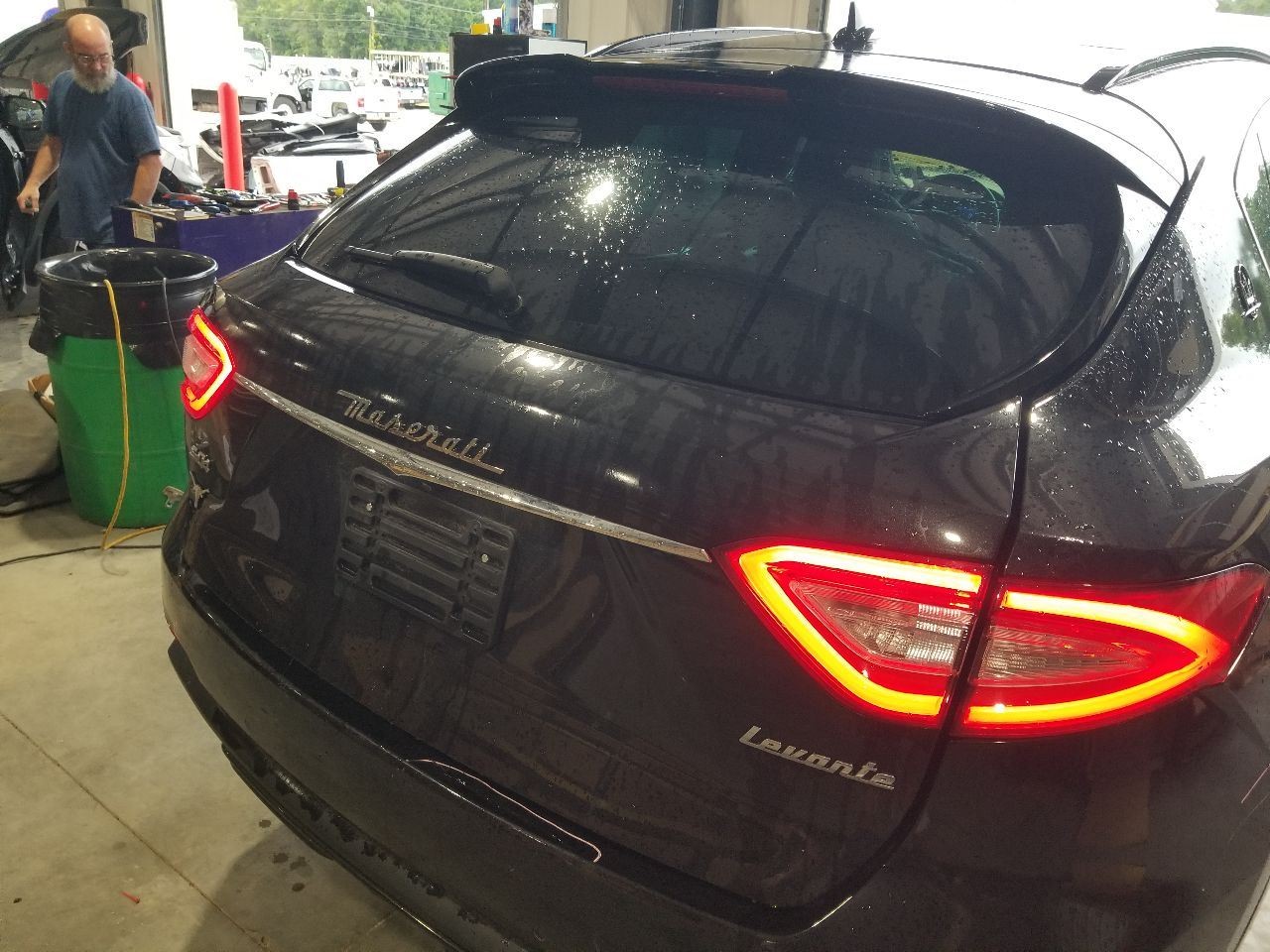 Maserati Levante Tailgate