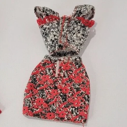 Barbie Weekend Fashion 1995 Mattel Black White Red Denim Top Skirt Set Vintage