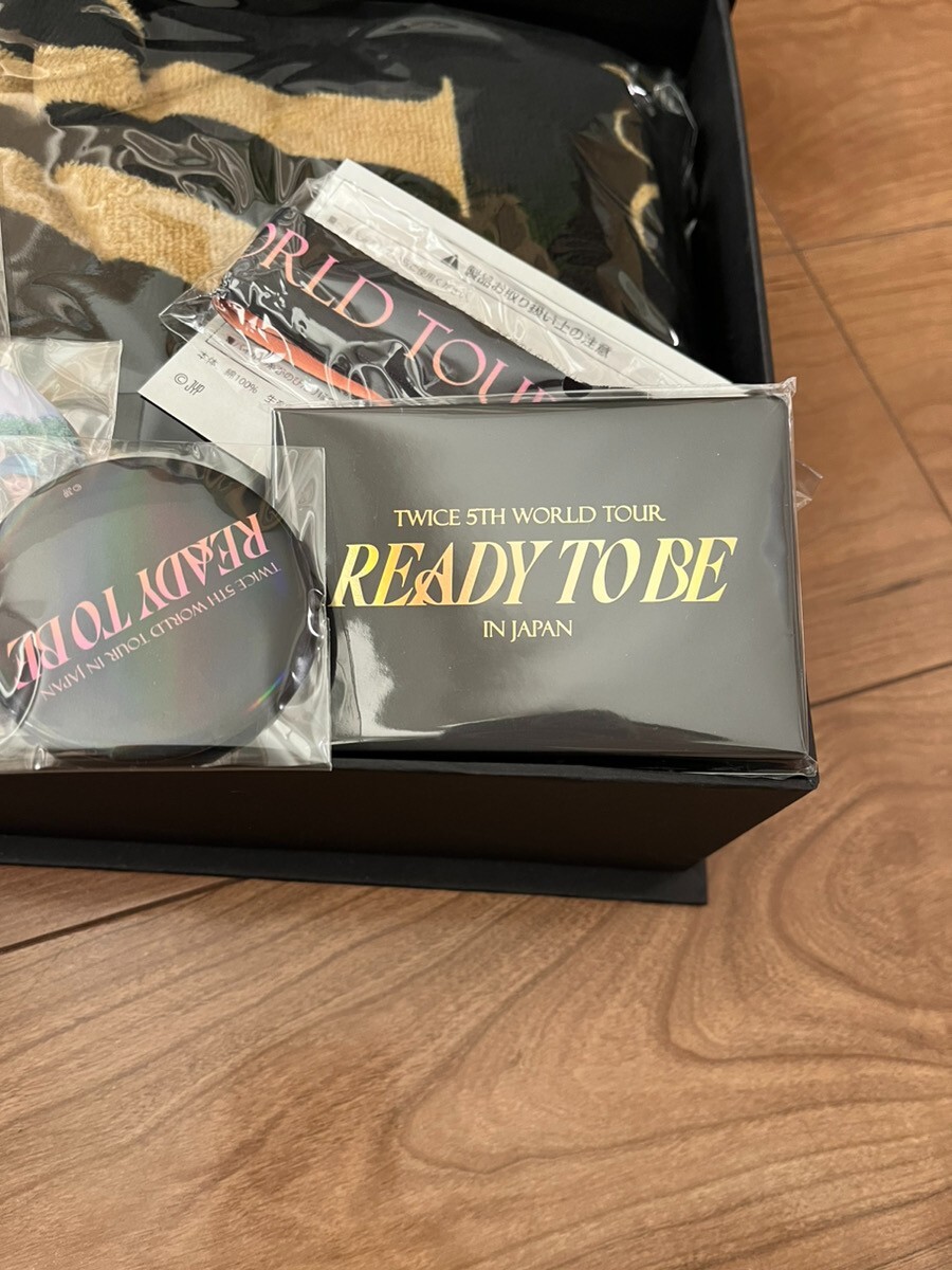 TWICE READY TO BE IN JAPAN Upgrade Benefit box set mina sana momo