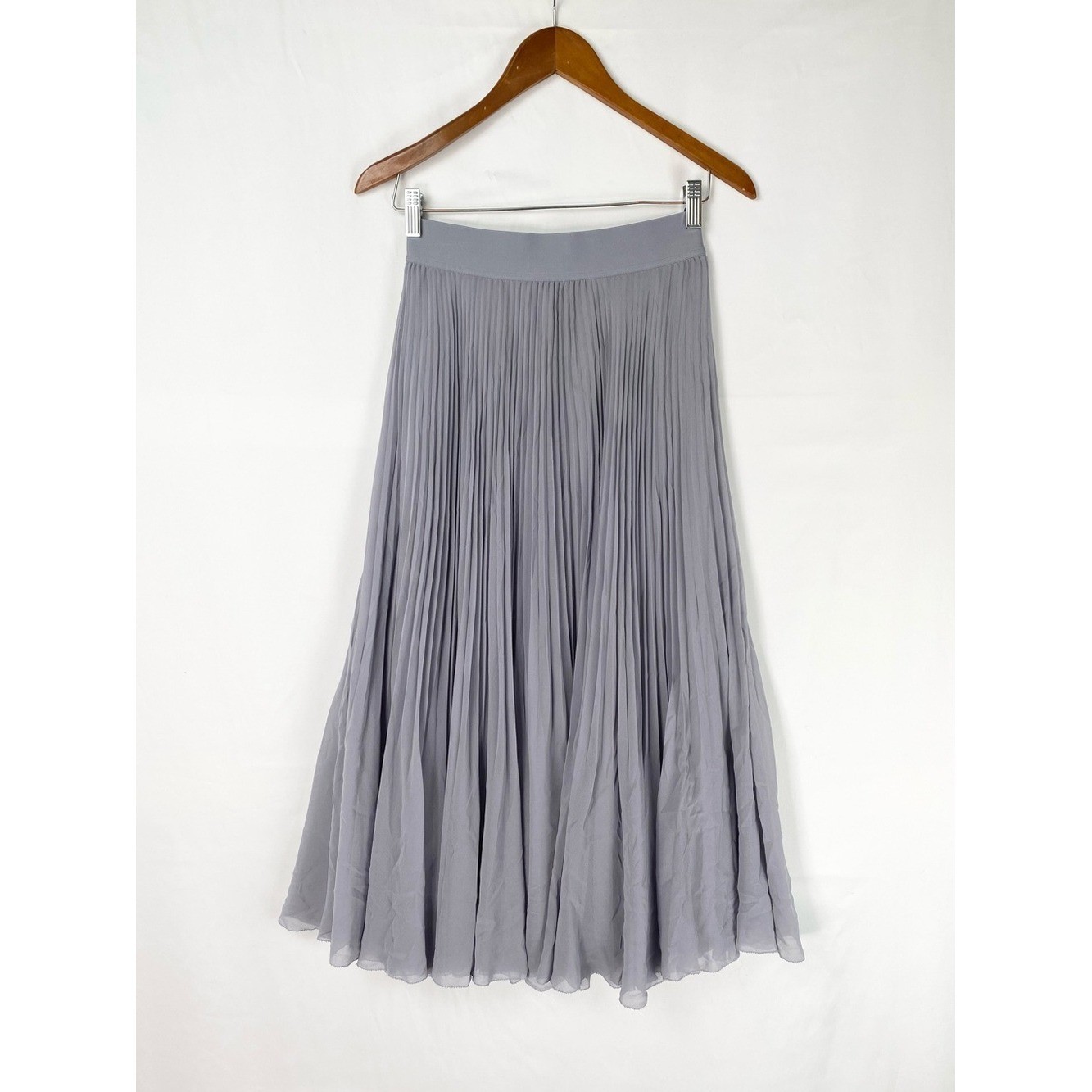Wilfred Aritzia Twirl Pleated Skirt MIDI High Rise Size Small Purple