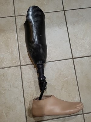 Bulldog Trulife Right Leg Below Knee Prosthetic Foot Size 29 Carbon Fiber