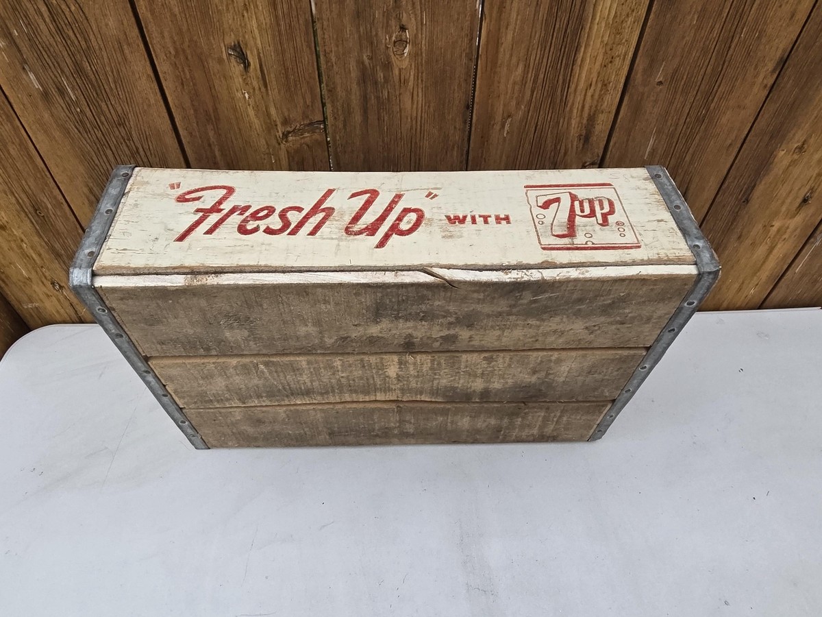 Vintage 1969 7 Up Fresh Up White Wood Soda Crate Box Joliet
