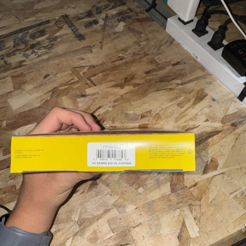 OTTERBOX DEFENDER SERIES Case for Samsung Galaxy TAB A (8.0 - 2017 version) - Image 4 of 4