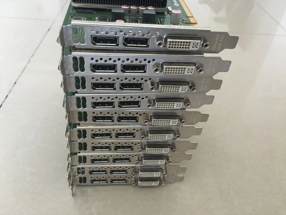 second generati nVIDIA Quadro Q2000 1GB DDR5 PCI-E 16x Video Card professional - Image 4 of 4